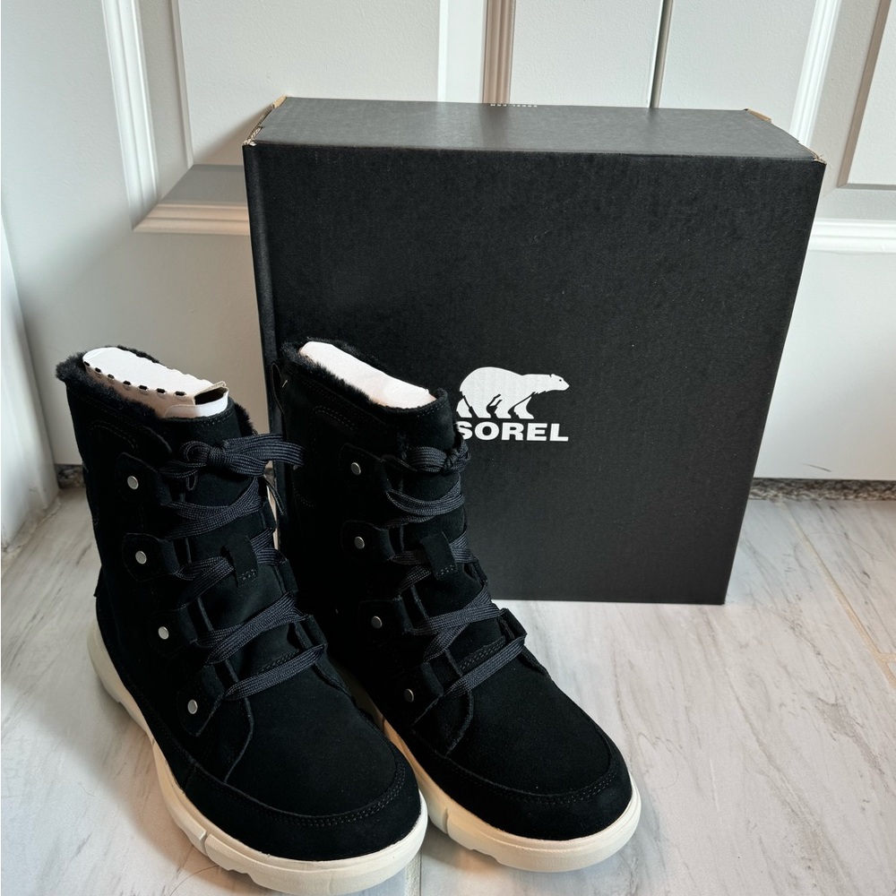 NWT Sorel Explorer Next Joan Waterproof Boots, Size 7.5